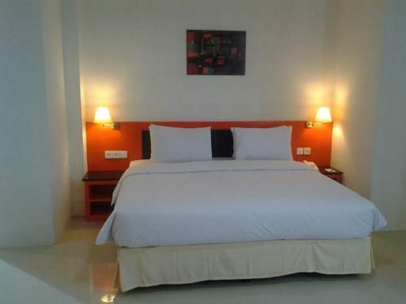 Urbanview Hotel Asyra Makassar Ngoại thất bức ảnh